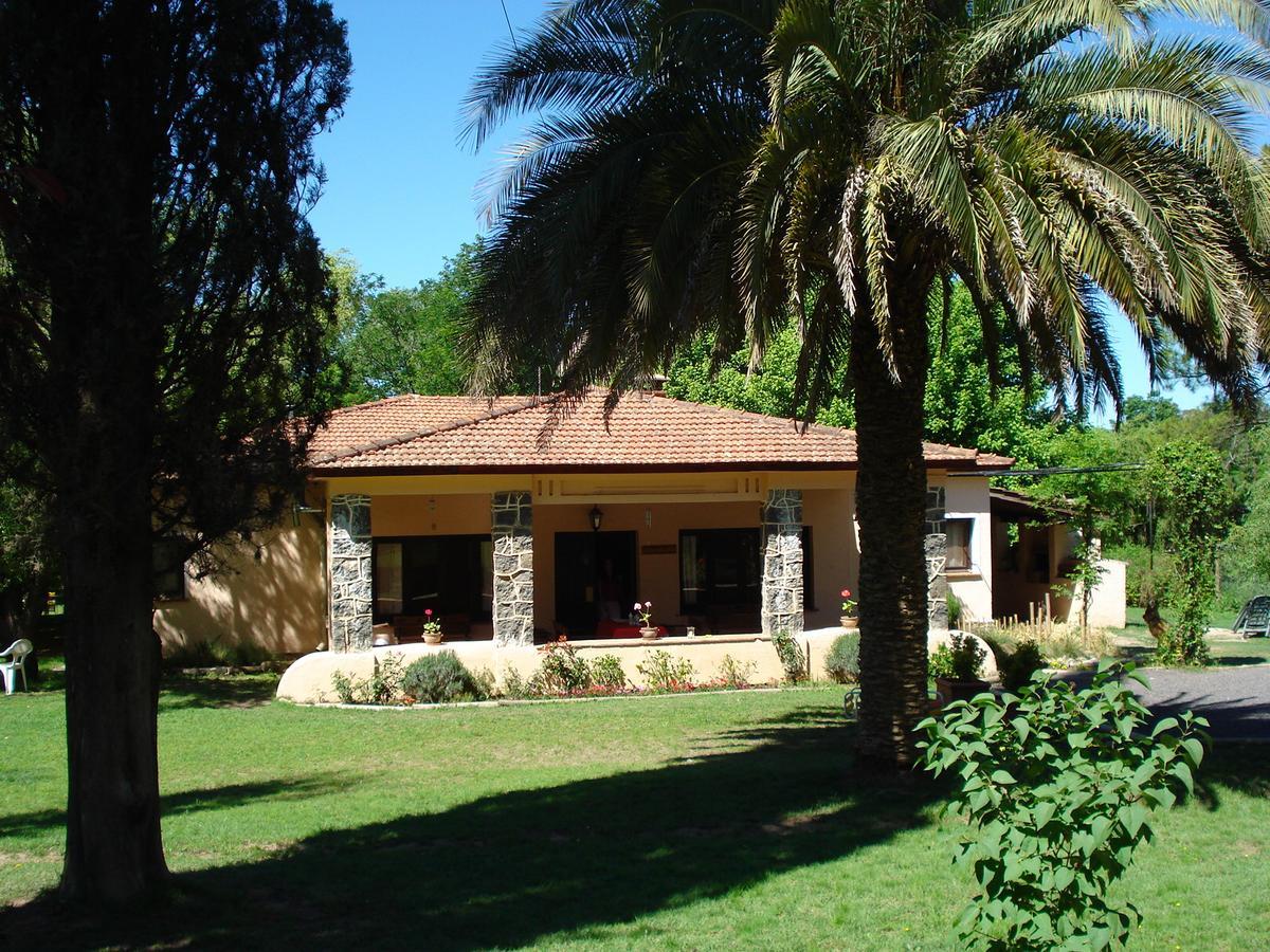 Las Acacias - Posada De Campo Hotel Villa General Belgrano Eksteriør billede